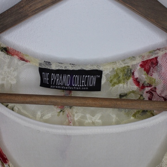 The Pyramid Collection Layered Floral Feminine Semi Sheer Top Medium - Picture 9 of 11